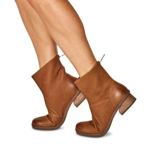 Dansko Womens Brianne Waterproof Burnished Boots 2925-152300 Tan 10.5/11 - Picture 1 of 13